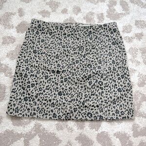 ★ JOLT Cheetah Print Skirt